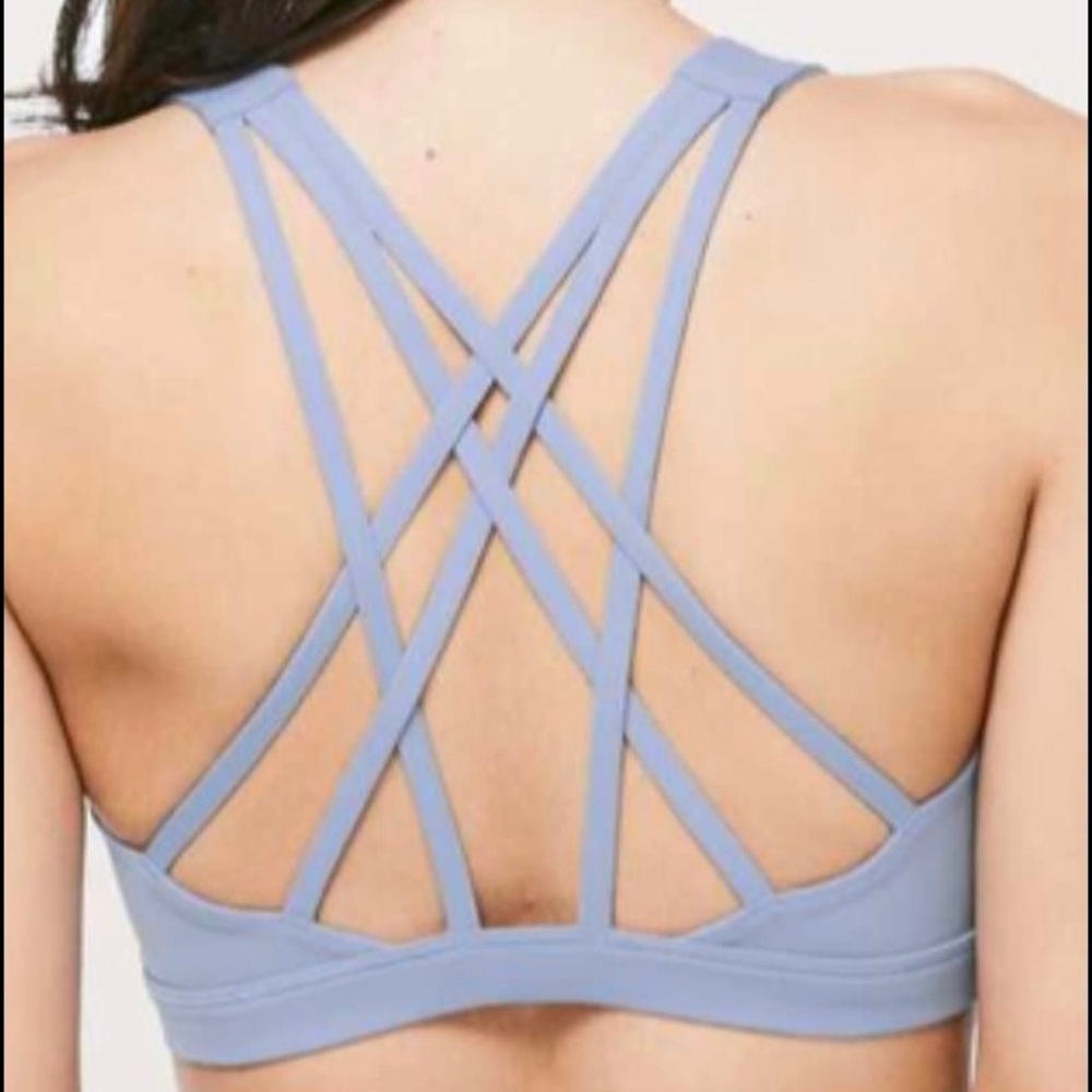 Lululemon Free to be serene top, size 6 (small)